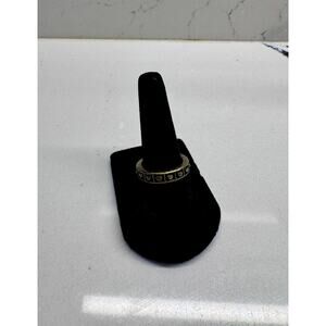 Size 7 Gold Tone Heart Band Ring Black Enamel Vintage Mothers Day Gift